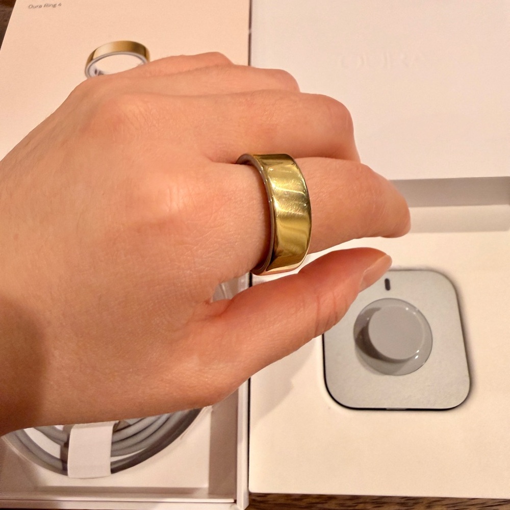 Oura Ring Gen 4 in Gold, size 10